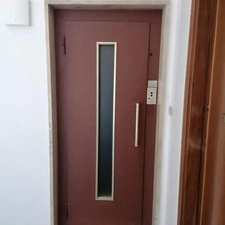 Apartment Casa Doina Airport *