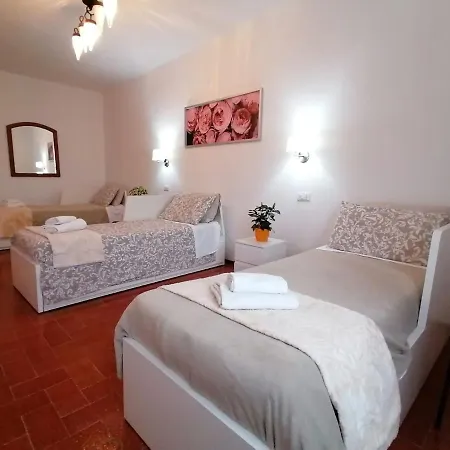 Apartment Casa Doina Airport Pisa